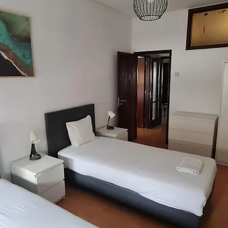 Appartement Kental 6 *